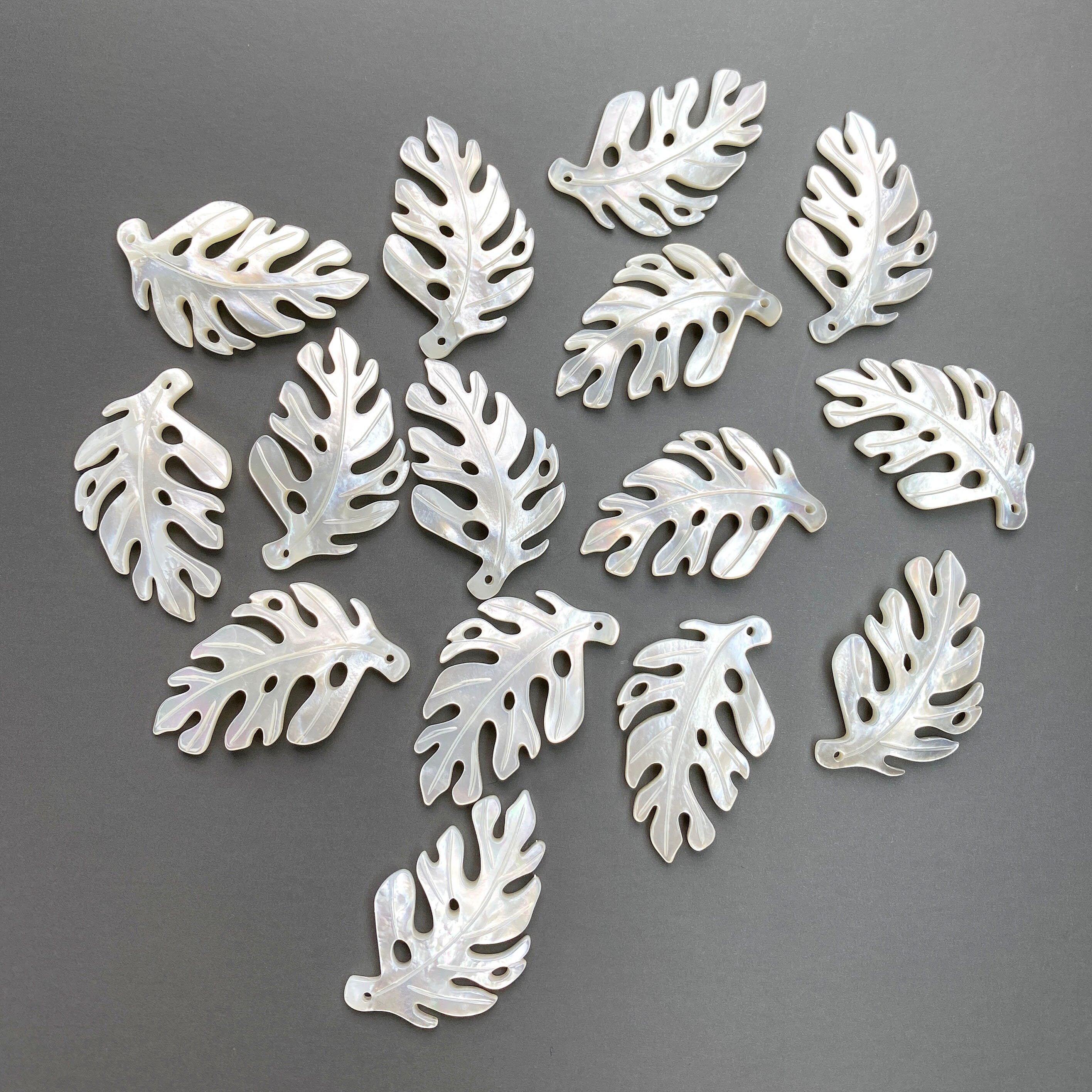 2pc White Mother of Pearl Monstera Leaf 33mm Pendants For Earrings DIY Jewelry Making Tropical Minimalistic Design Hawaiian Leaf WM-0139