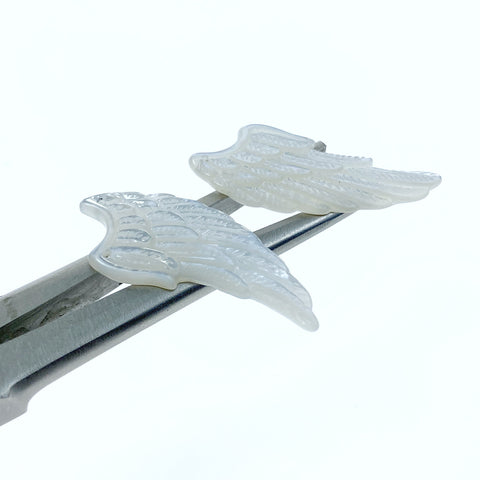 1pair 15mm x 34mm Hand Carved White Mother of Pearl Angel Wing Connectors Pendants WM-0124