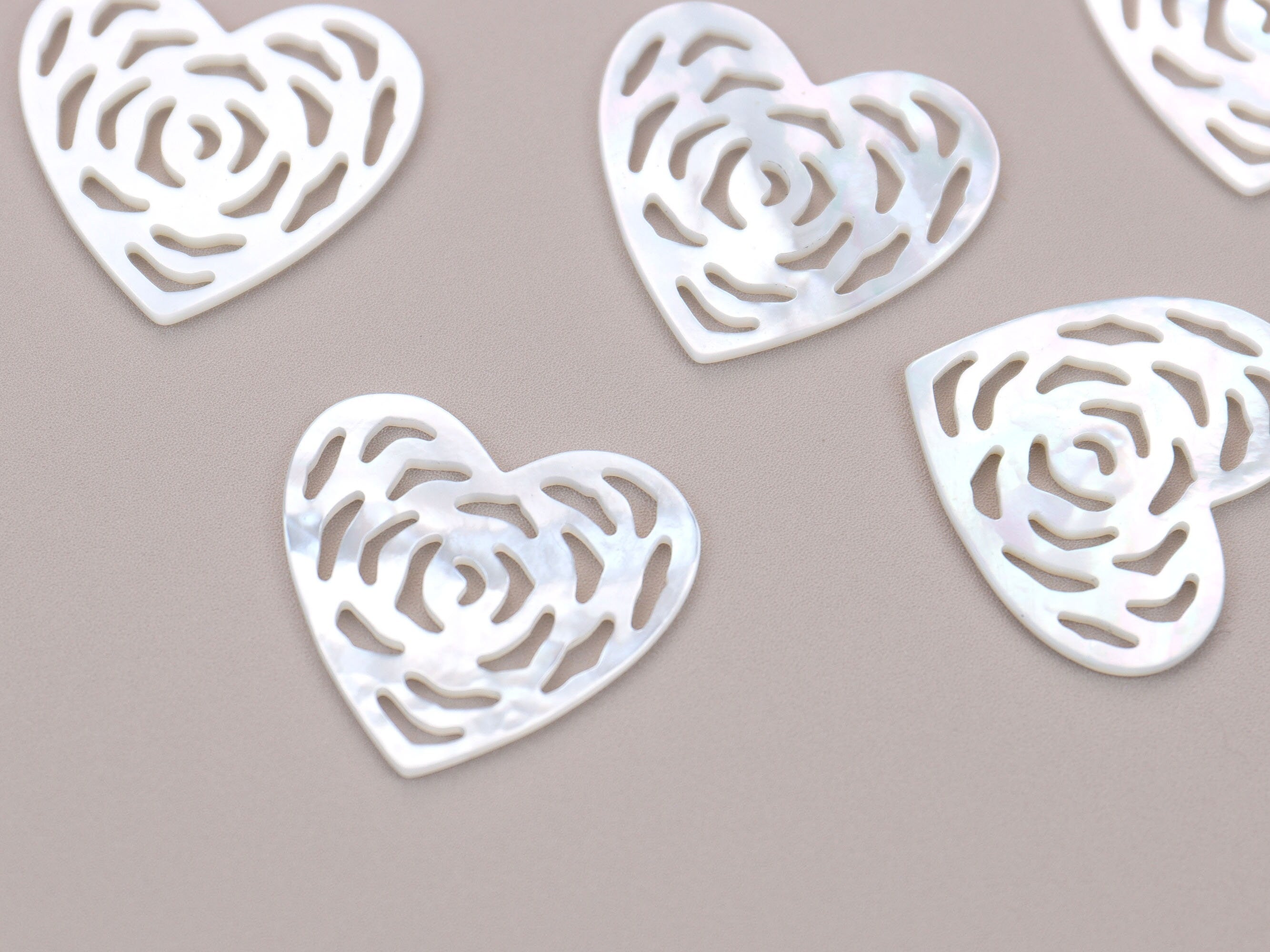 2pc Mother Of Pearl Heart Rose Filigree Charm Beads 24mm Pendants Hand Carved Natural Organic DIY Jewelry Earring Making Minimalist WM-0105