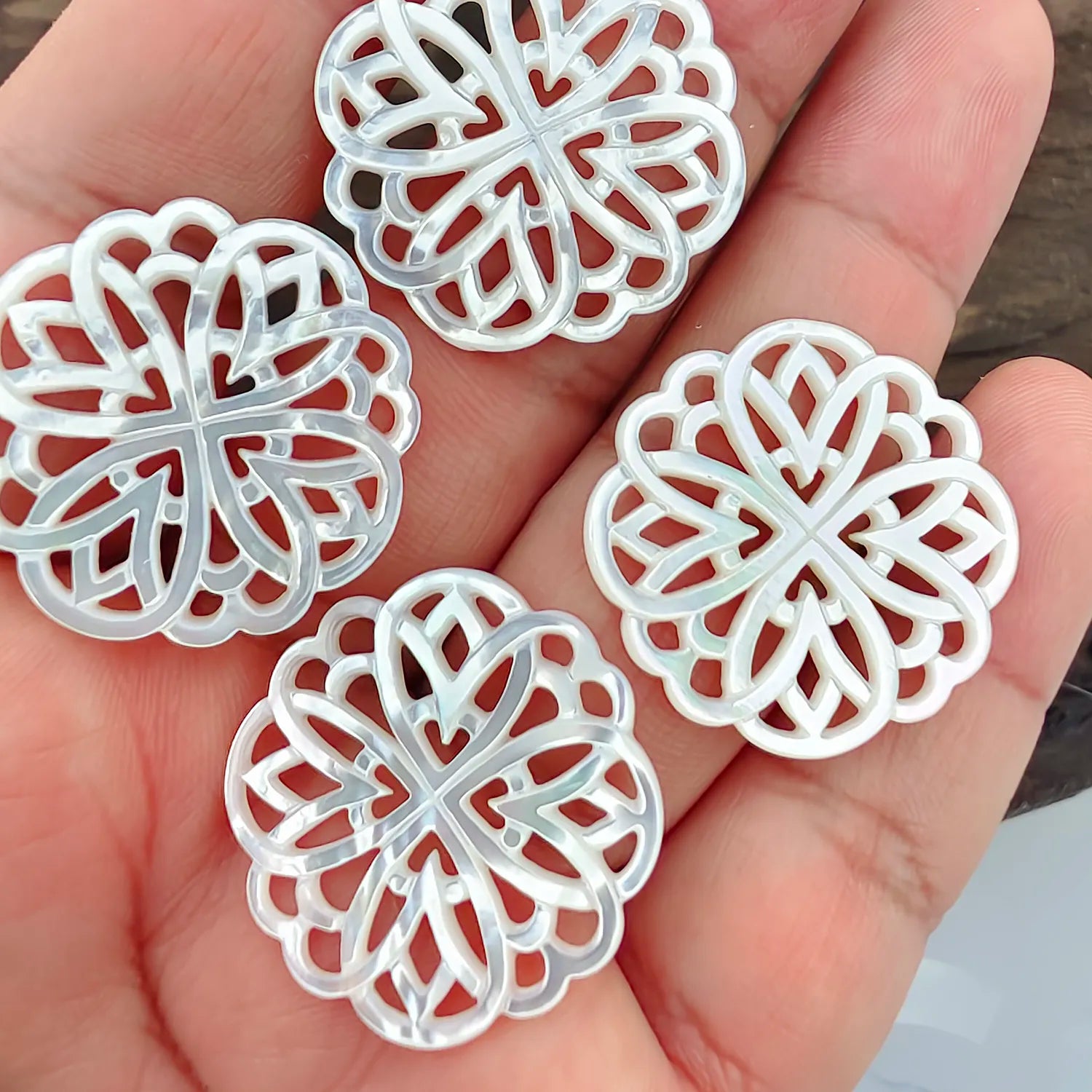 Rosette Flower Beads White Mother Of Pearl Round Filigree WM-0074